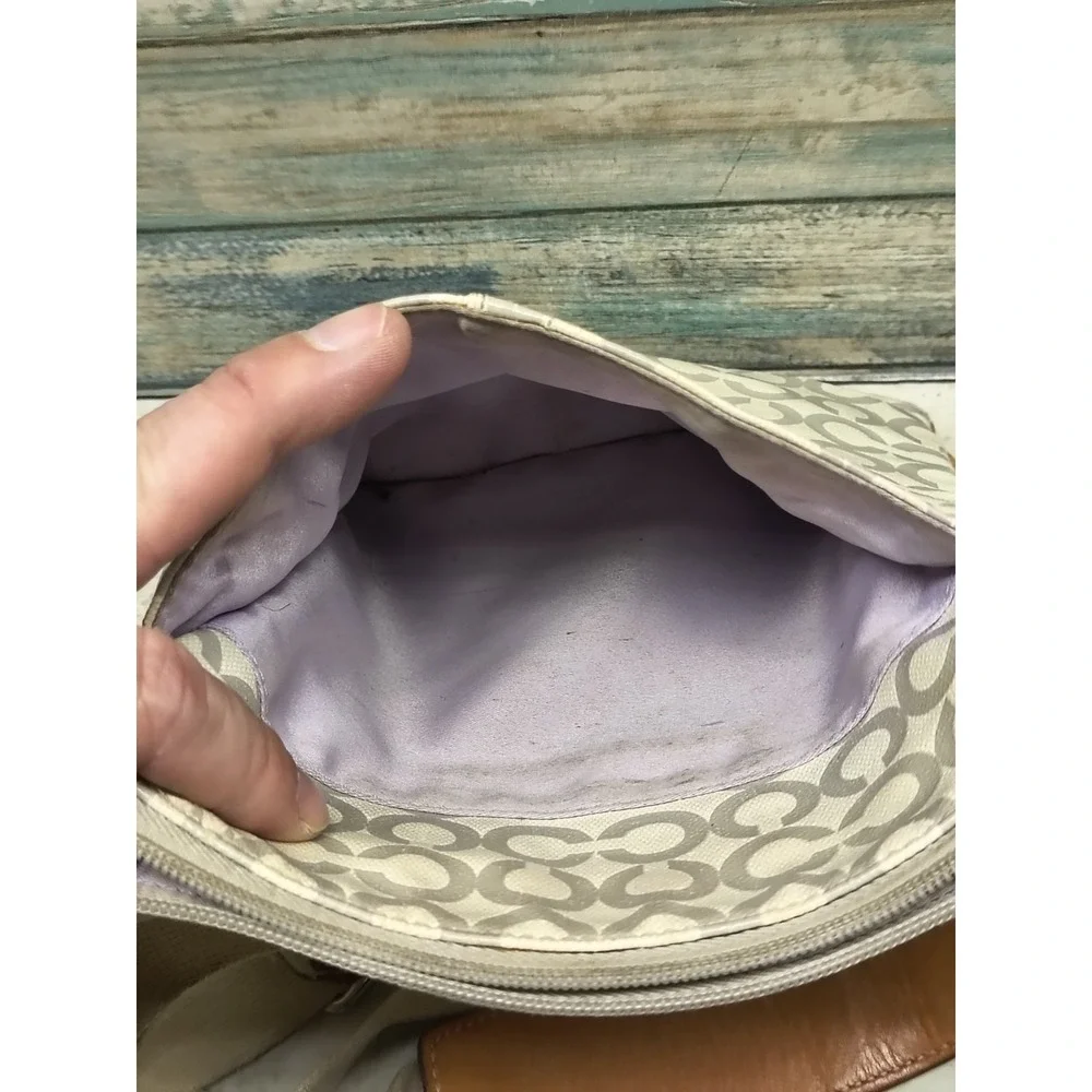 w/COA COACH #42420 Swingpack Signature Coated Canvas - Some‎ Peeling